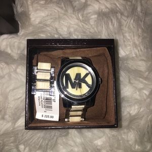 ✨Michael Kors Watch✨